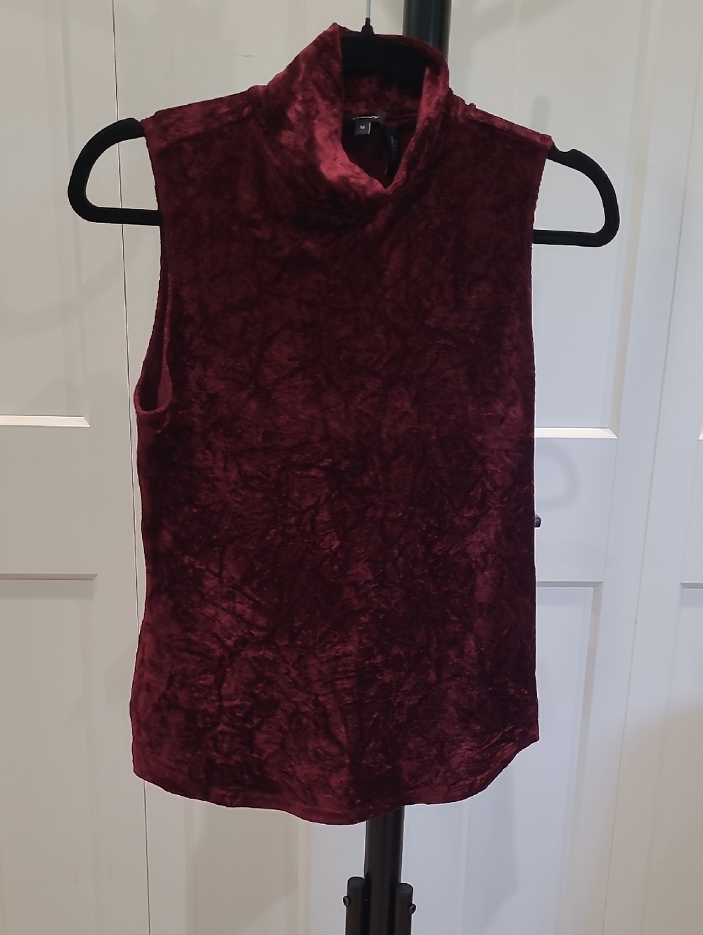 Theory Velvet Sleeveless Mock Neck Top - Wine